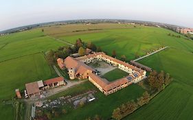 Agriturismo Cascina Mora